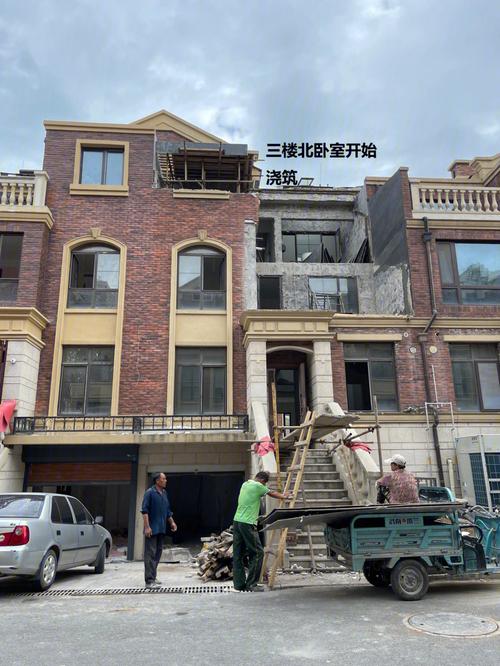 广州新塘联排别墅装修费用的相关图片